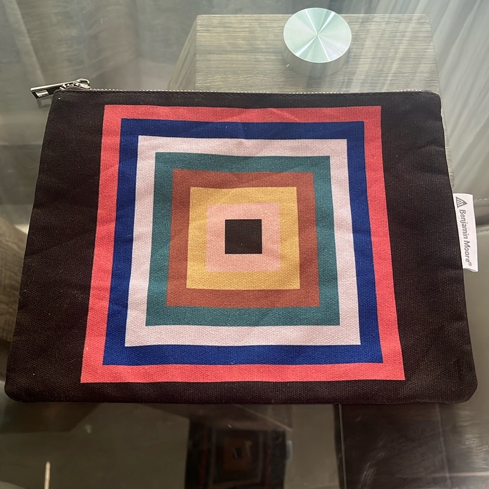 Benjamin Moore Advertising Zip Cosmetic Travel Pencil Pouch Bag Pantone deck